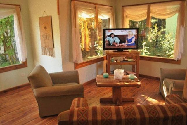 Hosteria Traunco Вилья-ла-Ангостура Экстерьер фото