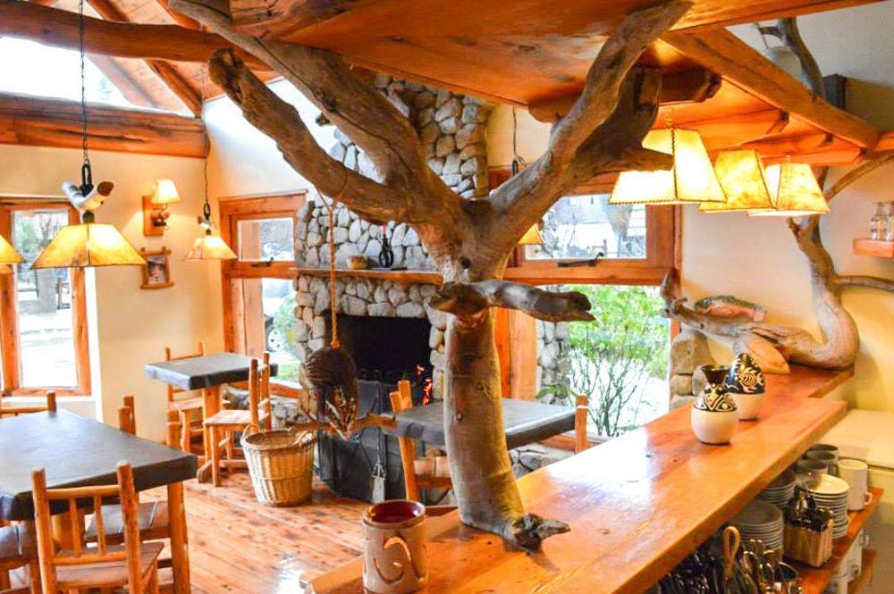 Hosteria Traunco Вилья-ла-Ангостура Экстерьер фото